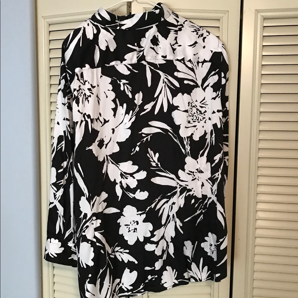 Blouse - Picture 4 of 4